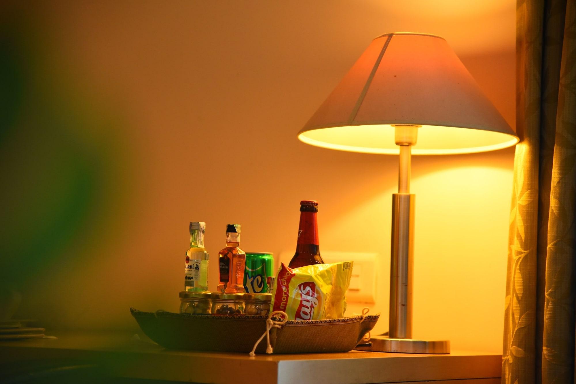 Royal Orchid Suites Whitefield Бангалор Екстериор снимка