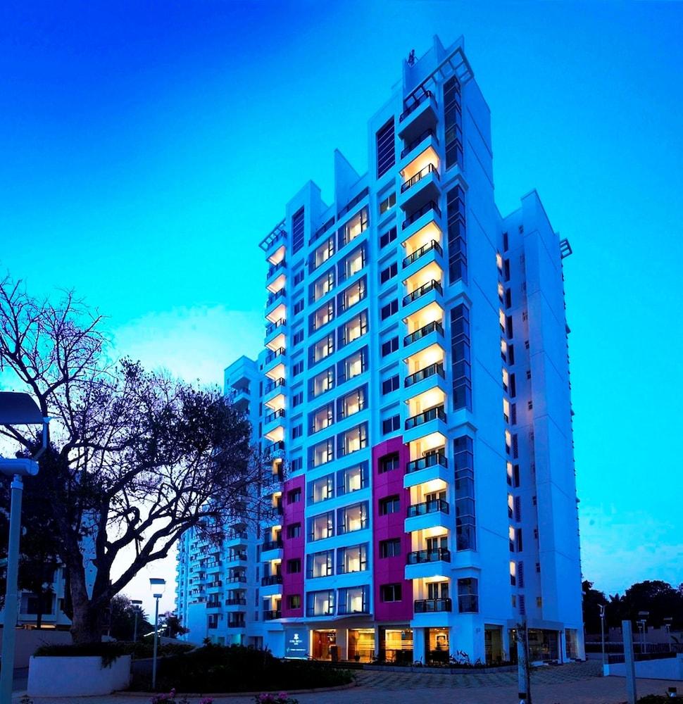 Royal Orchid Suites Whitefield Бангалор Екстериор снимка