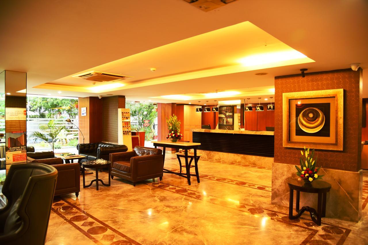Royal Orchid Suites Whitefield Бангалор Екстериор снимка