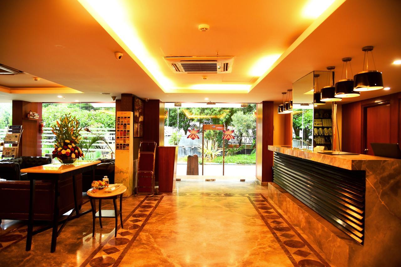 Royal Orchid Suites Whitefield Бангалор Екстериор снимка