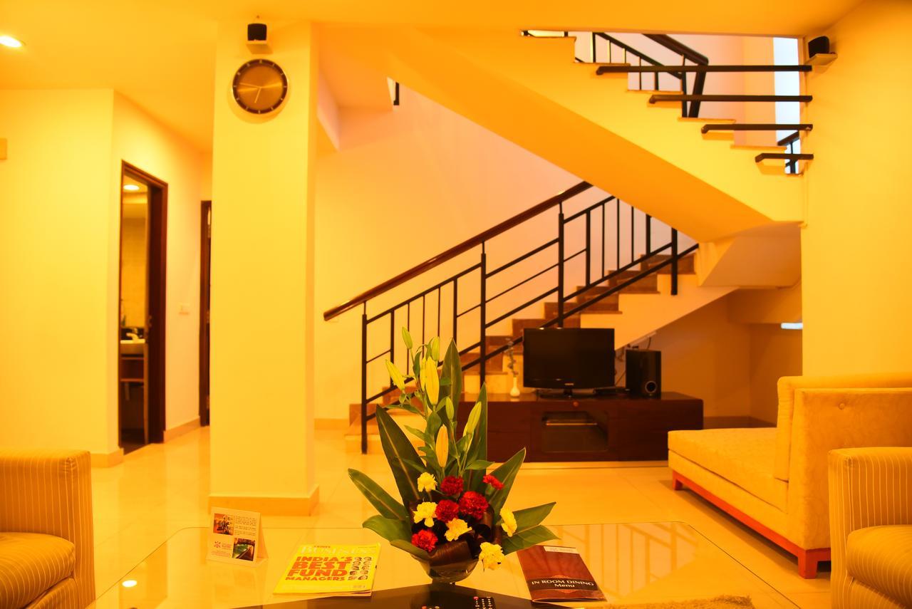 Royal Orchid Suites Whitefield Бангалор Екстериор снимка